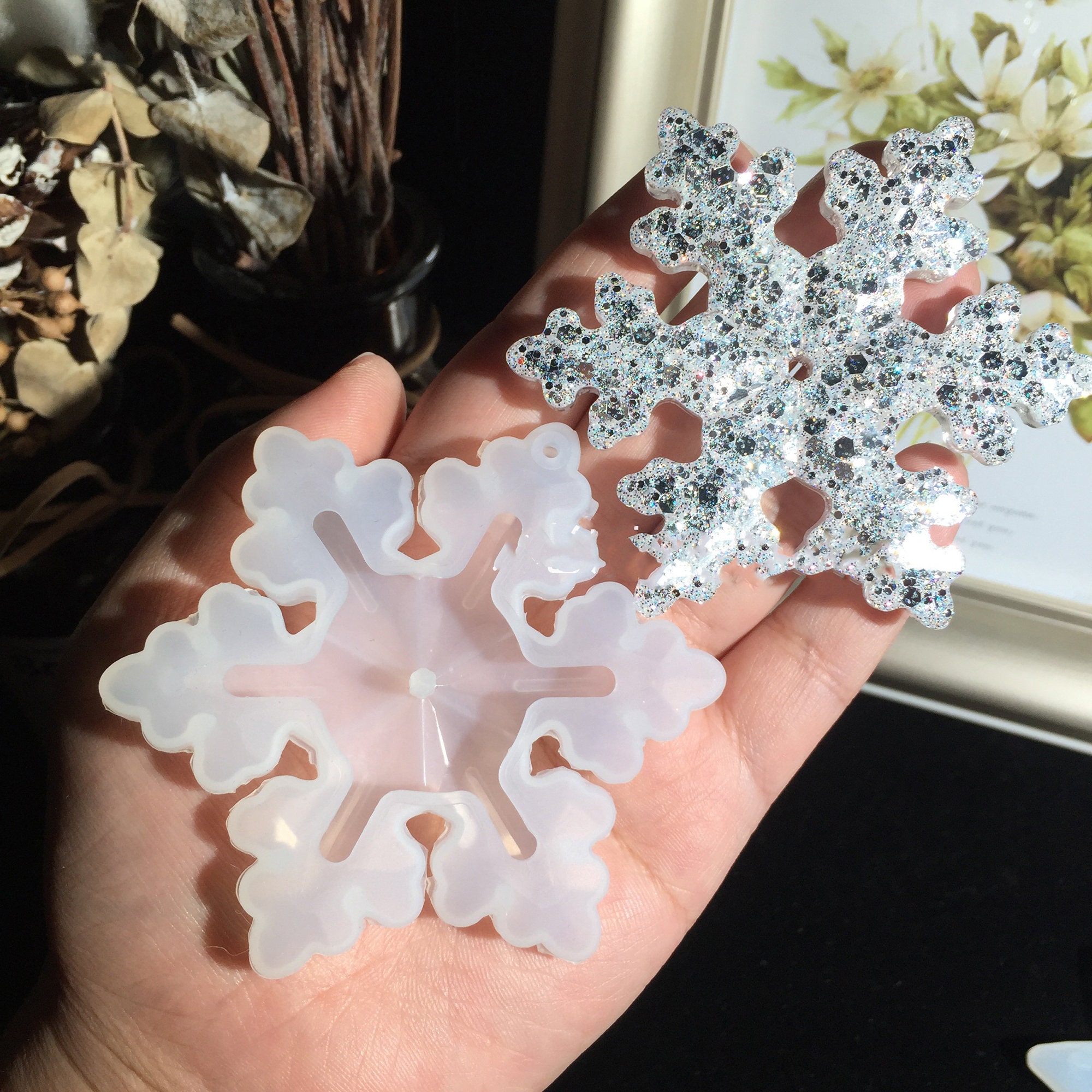 JS Molds Snowflake Silicone mold - The Compleat Sculptor