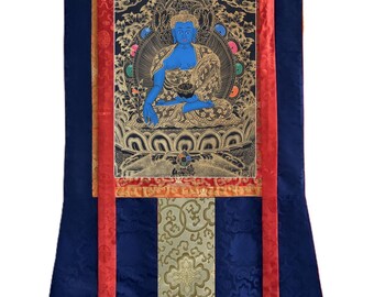 Pintura Thangka do Buda da Medicina: Arte Tibetana de Meditação Pintada à Mão com Brocado de Seda