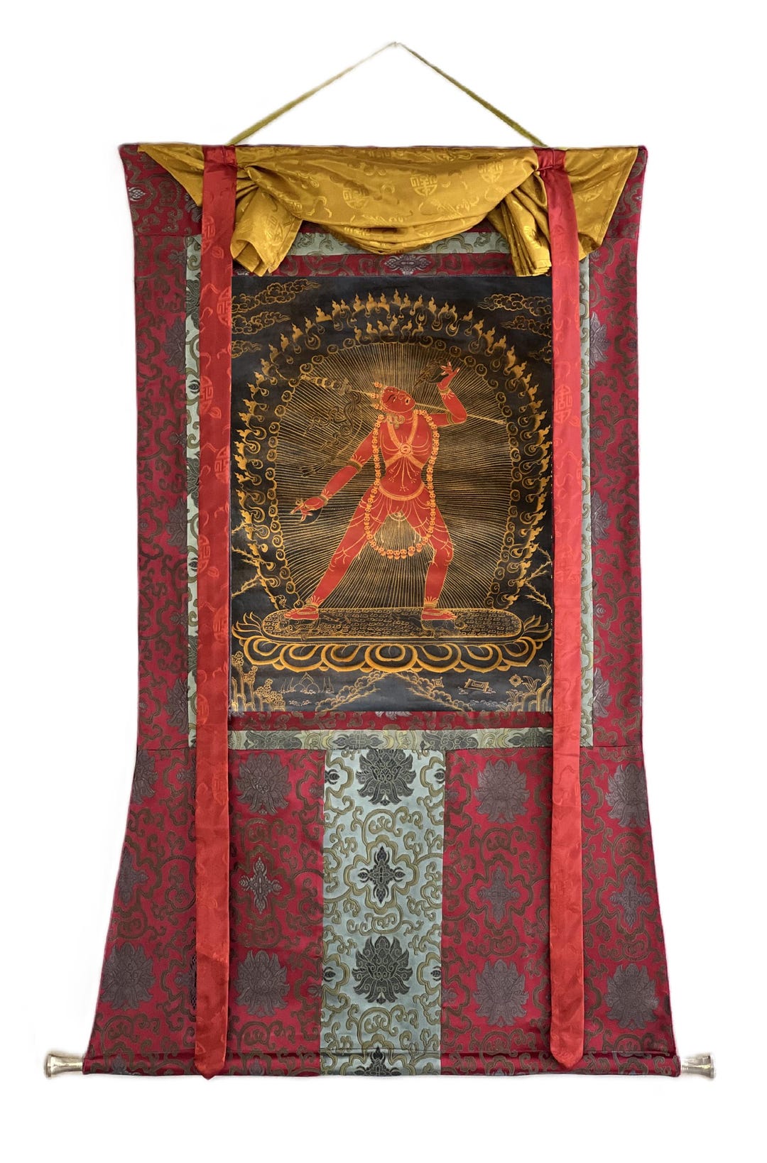 手描きのヴァジュラヨーギニタンカ – シルクブロケードで仕上げた油彩