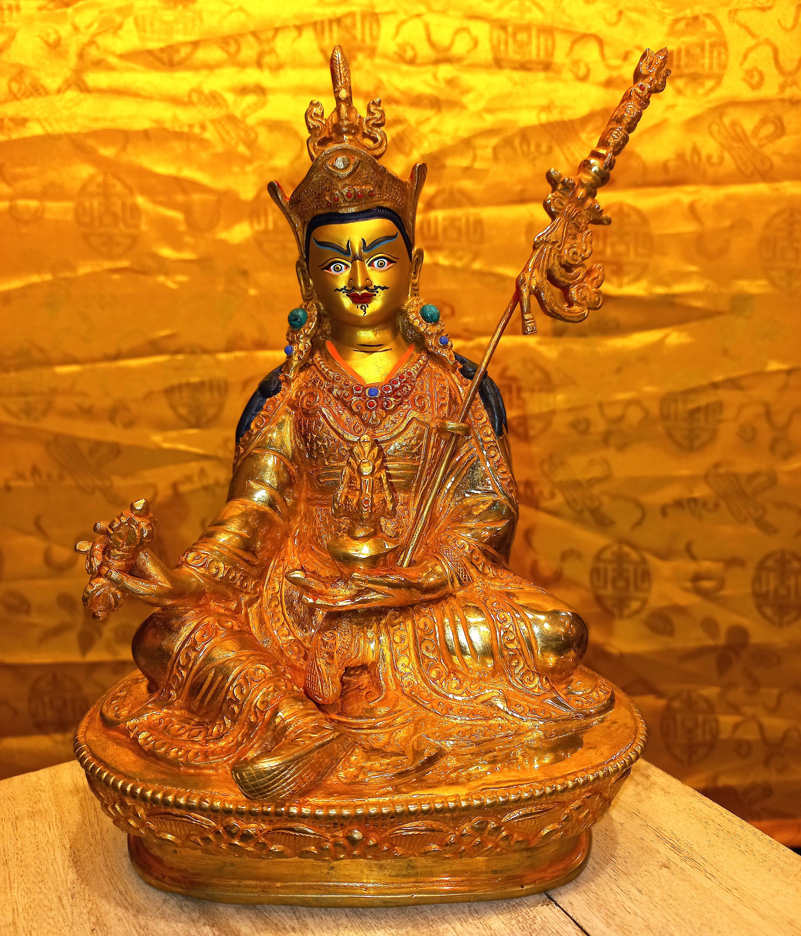 24K金鍍金パドマサンバヴァ像｜手作り銅製仏教美術 - Etsy 日本