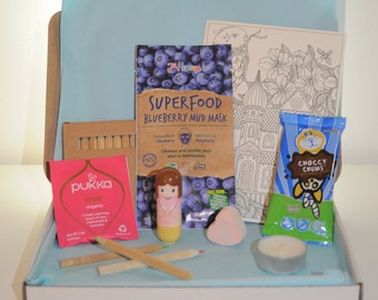 Personalised Care Package, Pamper Gift Box, Hug in a Box, Birthday Gift, Thank You Gift, Wedding Anniversary, Teacher, Friend, Self Care