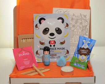 Vegan Panda Personalised Care Package, Pamper Gift Box, Hug in a Box, Birthday Gift, Thank You Gift, Teacher, Friend, Self Care