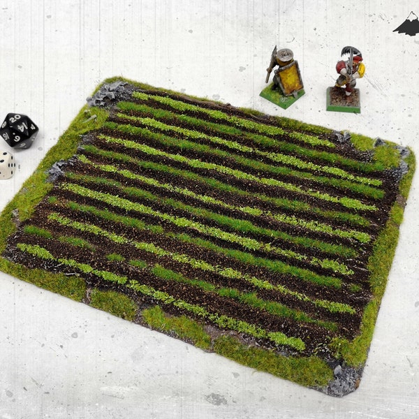 Wargaming Crops Field - bemaltes, beflocktes Farmland, Landschaft für RPG und Kriegsspiele - Warhammer, Bolt Action, Hobbit, D&D