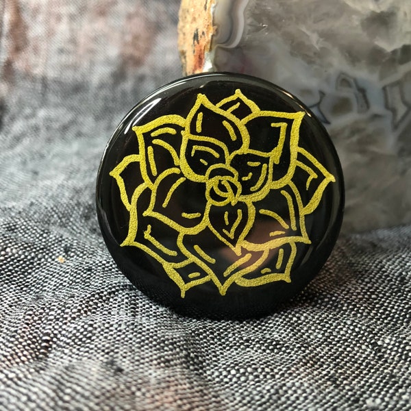 Phone Grip, Phone Holder, Botanical, Succulent, Hand Painted, Resin Topped, Black and Gold. 1.5” diameter. Gift idea.