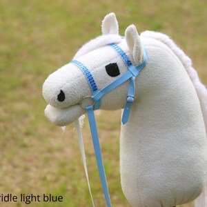 Käpphästträns - Flera varianter och stilar English light blue