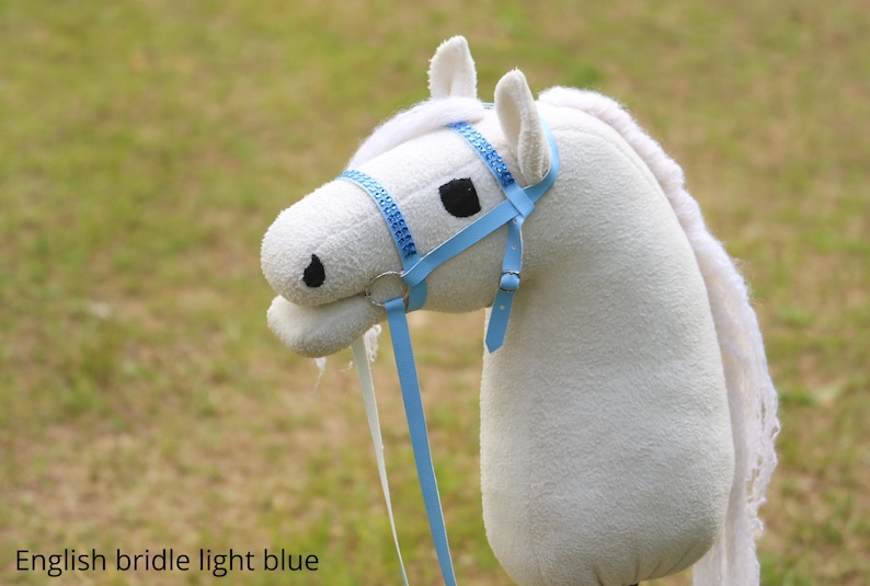 Käpphästträns - Flera varianter och stilar English light blue