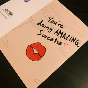 Op de hoogte blijven van de complimenten. - Wenskaart, vriendschap, vrouwengeschiedenismaand, empowerment van vrouwen