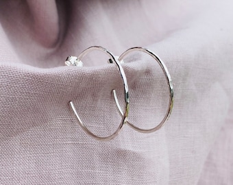 Small silver hoops/ hoop earrings/ Silver hoops/ Thin hoop earrings/ Silver hammered hoop earrings/ Textured hoop earrings/ small hoops