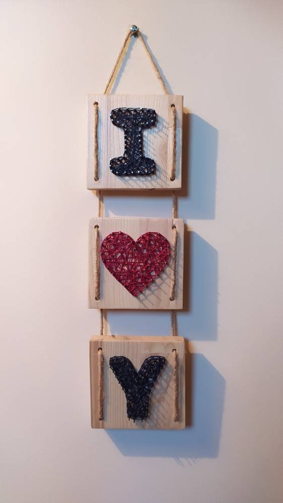 Décoration en String Art, Accroche Murale Art Filaire I Love You