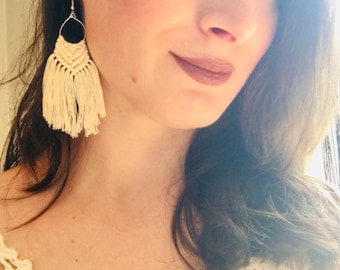 NEUE Makramee Handgemachte Boho Fransen Ohrringe | Nickelfreie Ohrringe | Kostenlose Geschenkbox
