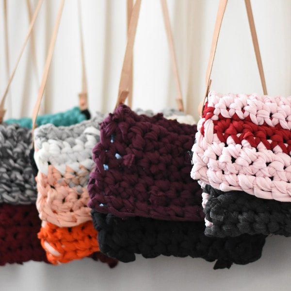 Chunky Crochet Crossbody Purse