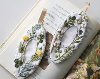JPG Pattern(Embroidery Bookmark) + 40mins Video Tutorial, Hand Embroidery