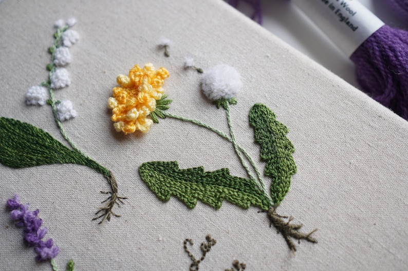PDF-mönster för handbroderi med blommönster, iris, lavendel, maskros, lilja (videohandledning) bild 6