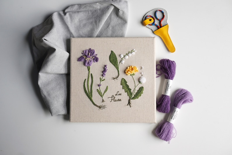 PDF-mönster för handbroderi med blommönster, iris, lavendel, maskros, lilja (videohandledning) bild 5