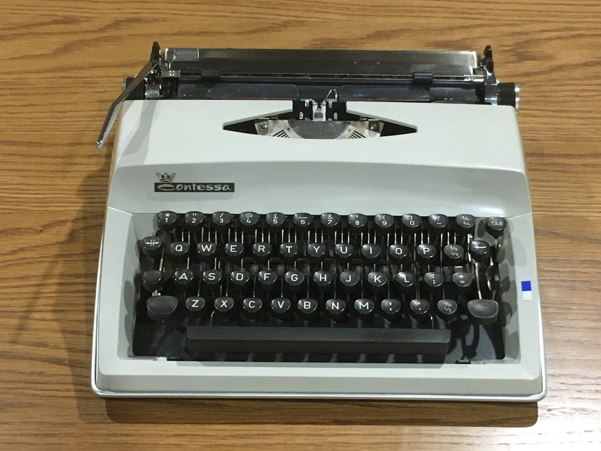 Vintage Adler Contessa De Luxe - Refurbished Typewriter With