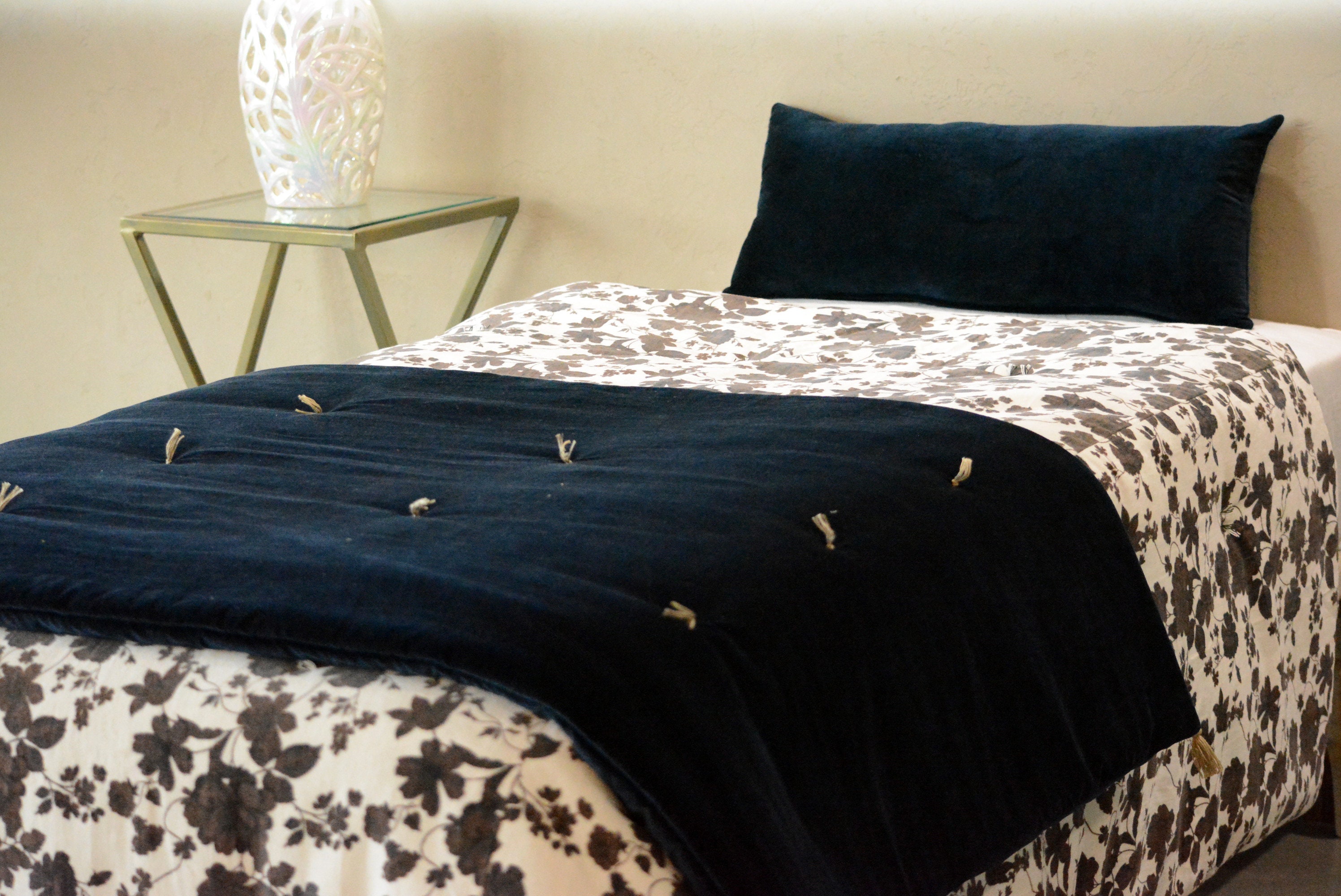Luxury Moss Green Velvet Bed Runner 