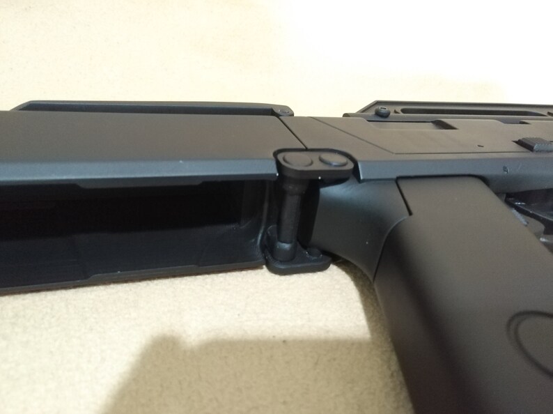 Magpul FMG-9 Fake Toy Rifle Gun Prop