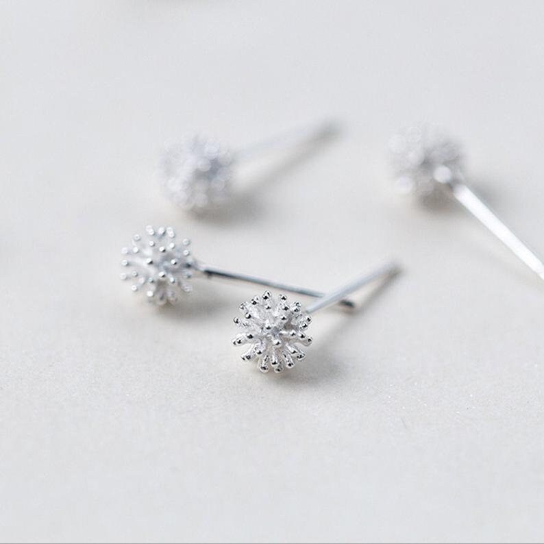Solid 925 Sterling Silver Cute Dainty Dandelion Flower Girls Stud Earrings Boxed
