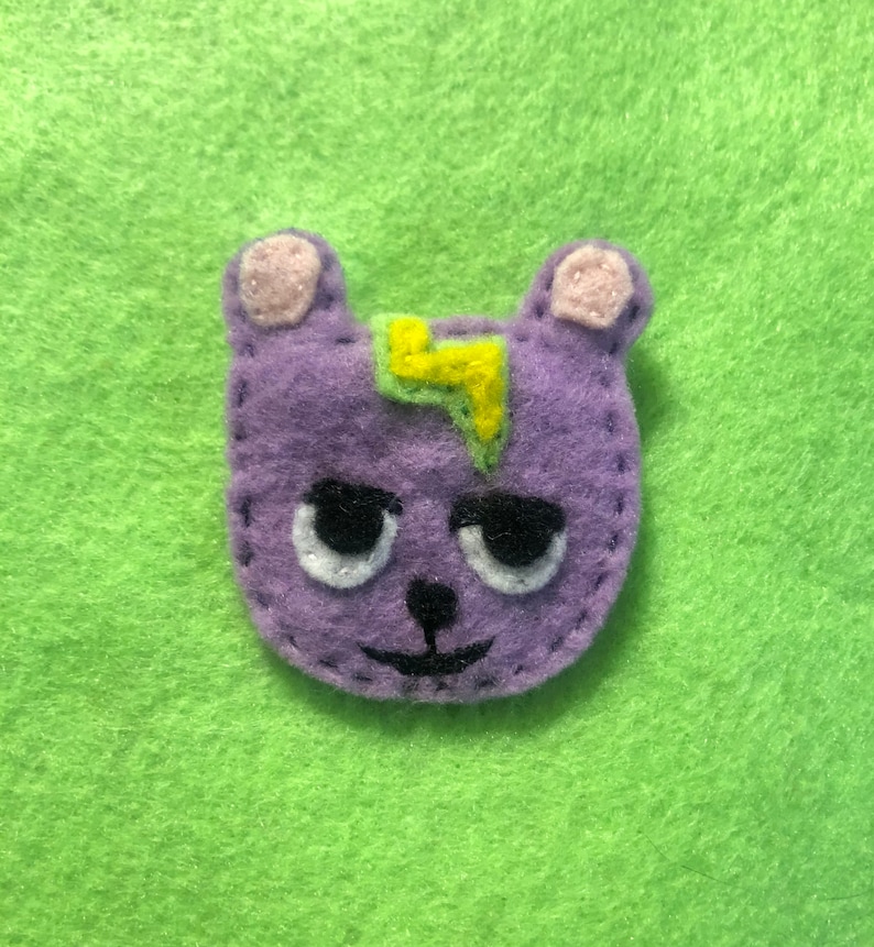 Hand sewn AC medium weighted pin /& hair clip Static