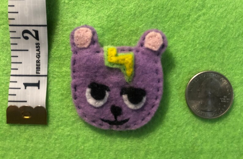 Hand sewn AC medium weighted pin /& hair clip Static