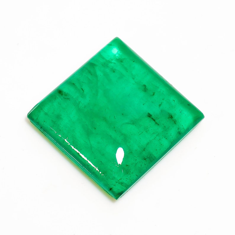 28X27X7 mm M-2136 Excellent Top Grade 100/% Natural Green Emerald Doublet Quartz Square Shape Cabochon Gemstone For Making Jewelry 50.5 Ct