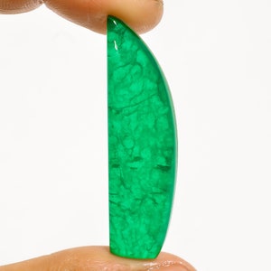 Wonderful Top Grade 100% Natural Green Emerald Doublet Quartz Fancy Shape Cabochon Gemstone For Making Jewelry 30 Ct 46X12X6mm M2179