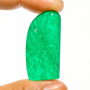 Unique  Quality 100% Natural Green Emerald Doublet Quartz Fancy Shape Cabochon Gemstone For Making Jewelry 39.5 Ct 40X18X7mm M-2178