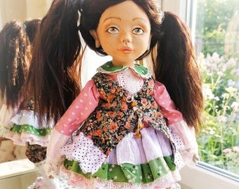 Handgemachte Stoffpuppe, Erbstück Textilpuppe, Stoff Stoffpuppe mit abnehmbarer Kleidung, Waldorf inspirierte Kunstpuppe, Andenken Geschenk für Mädchen