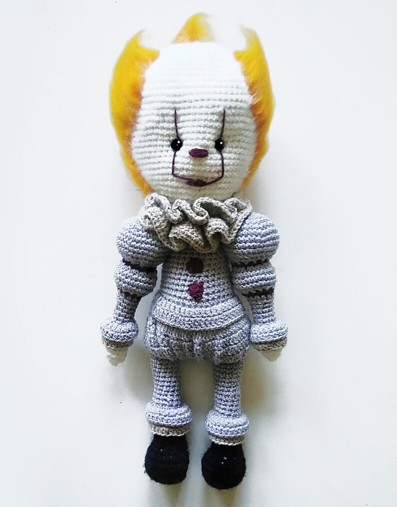 Pennywise crochet pattern PDF Halloween Pennywise the | Etsy