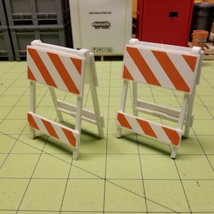 1/14 Scale Folding Barricades, Set of 2