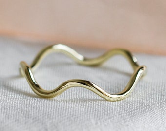 Solid gold wave ring, Thin band wedding ring, Gold midi ring