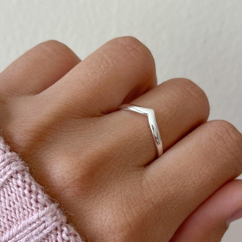 Chevron Ring - Etsy