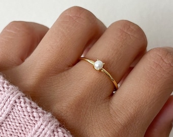 Freshwater Pearl Ring Gold, 18K Gold, Single Freshwater Pearl Ring, Gold Pearl Ring, Gold Dainty Ring, Delicate Stacking Ring