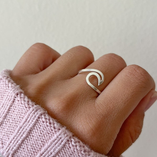 Silver Ocean Wave Ring, 925 Sterling Silver Ring, Beach Theme Jewelry, Tarnish Resistant Ring, Ocean Jewelry