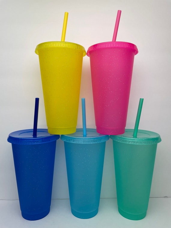 Plastic party outlet cups wholesale