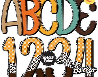 Può includere: Un set di lettere e numeri decorativi in vari colori. Le lettere A, B, C, D ed E hanno un contorno strutturato. I numeri 1, 2, 3 e 4 presentano un mix di motivi, tra cui stampe leopardate e disegni a scacchi.