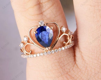 Pear Cut Sapphire Engagement Ring, Pear Cut Solitaire Sapphire Wedding Ring Set, Peekaboo Set Ring, Side Stone Ring, Multi-Stone Ring