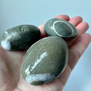 3 Unique Big Green Wishing Stones - Irish Wishing Stones, Lucky Stone, Lucky stone Amulet, Natural Stripped Pebbles, Rare pebbles - 7