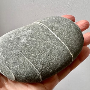 Pierre de souhait celtique rare - Pierre de souhait irlandaise/pierre sage/pierre de méditation/pierre de souhait/pierre rare/roche rayée naturelle, cadeau spirituel-152