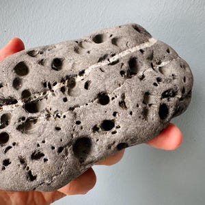 Collezione molto rara: una pietra dei desideri Master Ireland/pietra rara/roccia naturale a strisce/dono spirituale/pietra di meditazione/pietra unica 1000 g