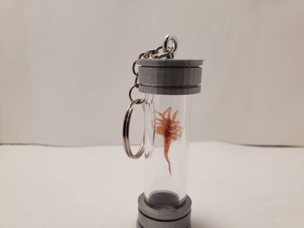 Alien Face Hugger Keychain Etsy