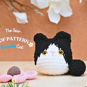 Tuxedo Cat Crochet Pattern No Sew, No Sew Amigurumi Crochet Patterns, Crochet Cat Plushie, Cat Amigurumi Pattern, Loaf Cat Amigurumi