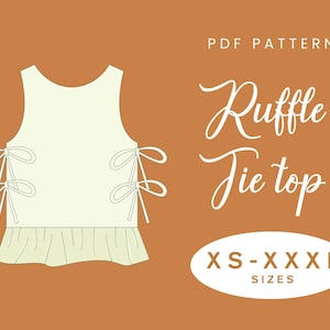 Op de afbeelding: Een wit, mouwloos topje met een gerimpelde zoom en strikdetails aan de zijkanten. Het topje is verkrijgbaar in de maten XS-XXXL. PDF PATROON Ruffle Tie Top.