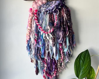 Woven wall hanging | Weave on driftwood | Woven tapestry | Art yarn wool wall art