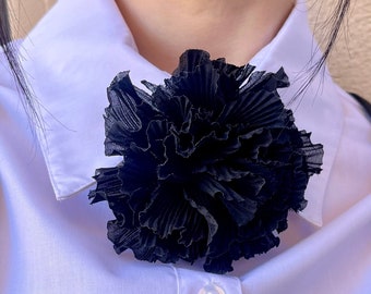 Vintage large Black Rose Brooch - Exquisite Floral Pin for Women - Perfect Wedding flower Accessory or Gift for Her - Beautiful Pin brooch