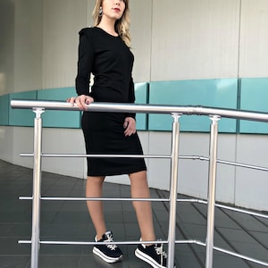 Black Bodycon Knit Women Dress – Long Sleeve Slim Fit Midi Dress for Fall Winter