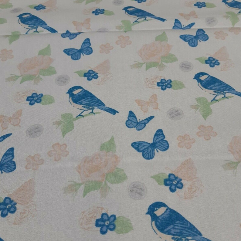 100% 45" Craft Cotton Poplin imprimé tissu de créateur noir & blanc étoiles 100% 45" Craft Cotton Poplin imprimé tissu de créateur noir & blanc étoiles