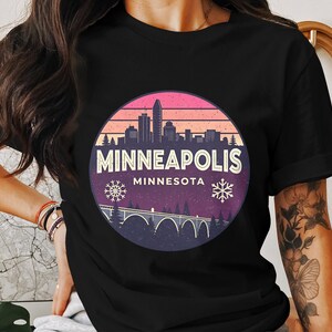Minneapolis Minnesota Cityscape Retro Design T Shirt, Vintage Minneapolis Tee, Cool Gift for Minnesota Fans, Unique Retro Minneapolis Shirt