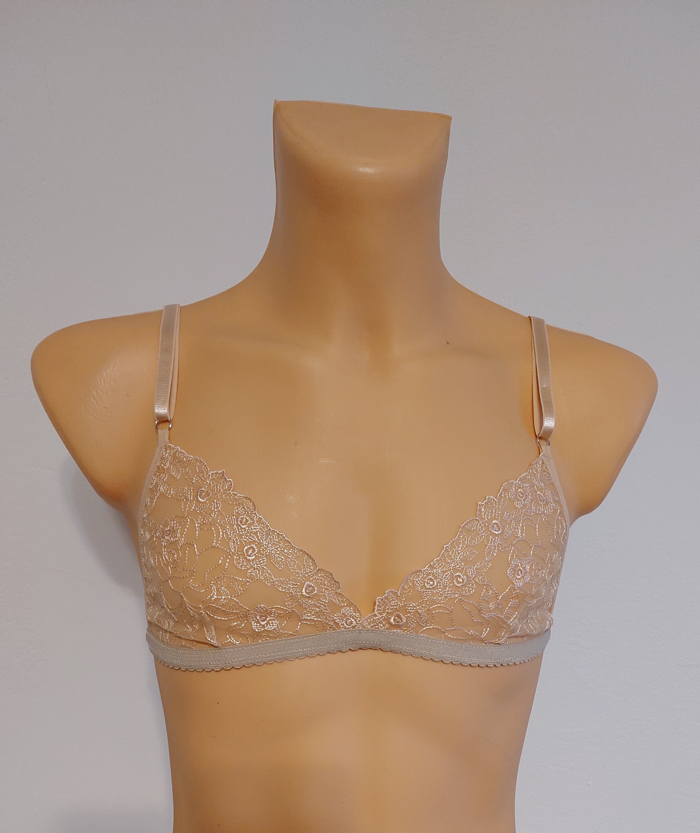 Size Aaa Bra