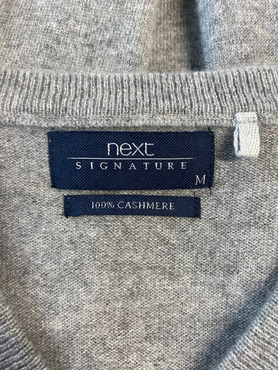 Next Signature 100% Pure Cashmere V Neck Sweater. FRE… - Gem